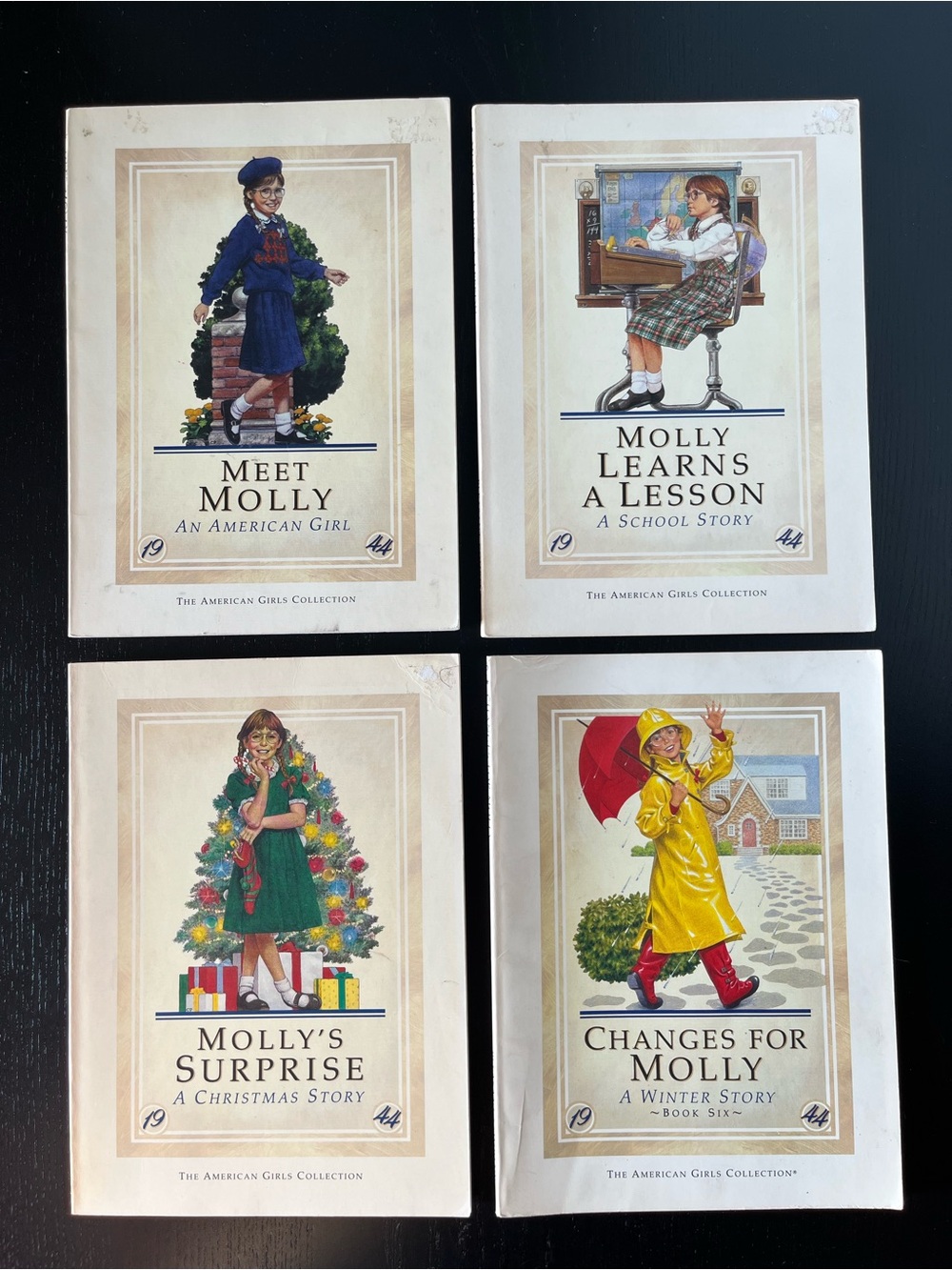American Girl Books Meet Molly, Learns a Lesson, Surprise, Changes GUC